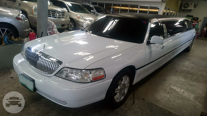 Lincoln Town Car Stretch Limousine
Limo /
Quezon City, Metro Manila

 / Hourly ₱8,000.00
