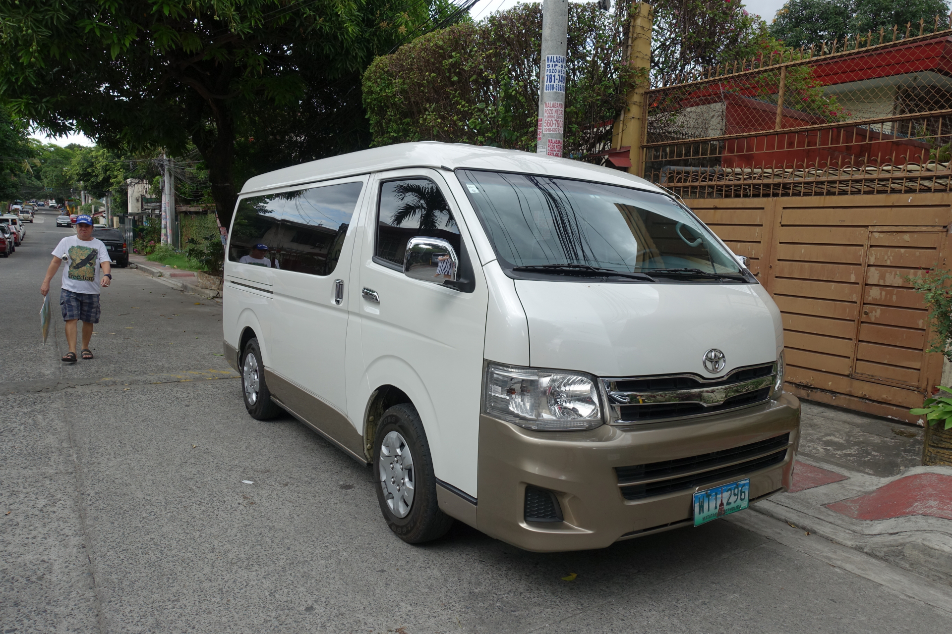 Toyota Grandia
Van /
Quezon City, Metro Manila

 / Hourly (City Tour) ₱2,800.00
 / Airport Transfer ₱2,000.00
 / Daily ₱4,500.00
