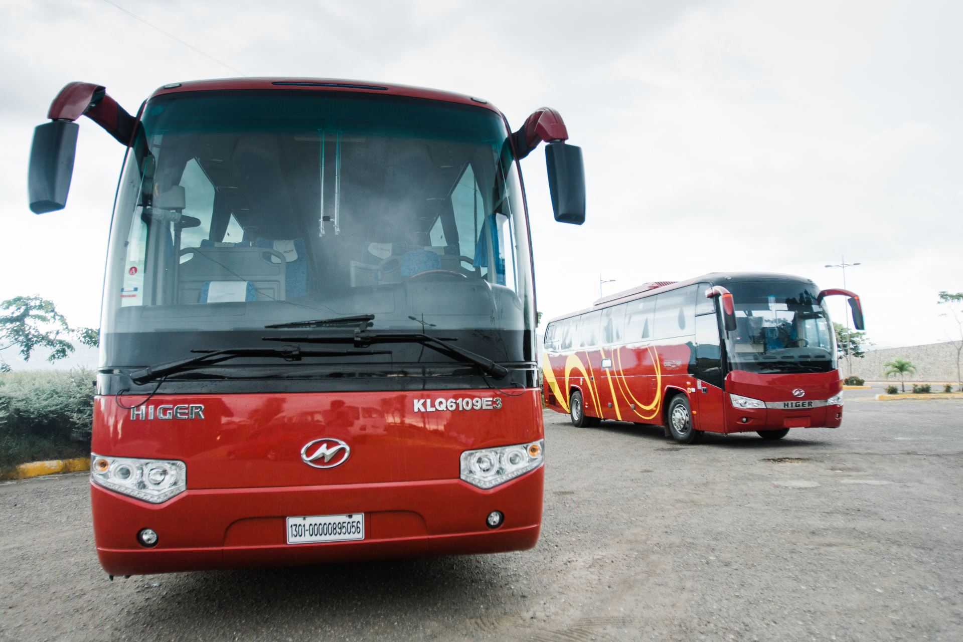 Higer Bus
Party Limo Bus /
Cebu City, Cebu

 / Hourly (City Tour) ₱5,500.00
 / Airport Transfer ₱3,500.00
 / Daily ₱10,500.00
