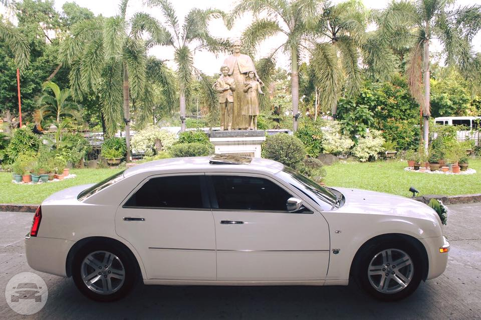 Chrysler 300C Sedan
Sedan /
Makati, Metro Manila

 / Daily ₱9,000.00
