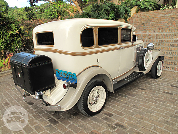Vintage Cars - 1932 Studebaker
Sedan /
Cavite City, Cavite

 / Hourly ₱0.00
